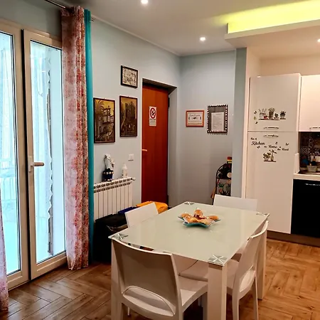 Casa Azzurra Apartment Giardini-Naxos