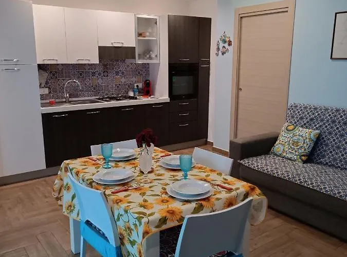 Casa Azzurra Giardini Naxos